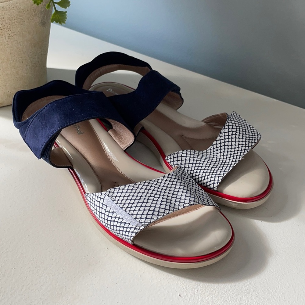Beatifeel navy and white details, cream soles with red stripping